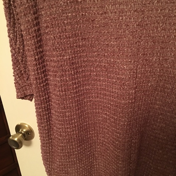 Maroon cardigan - Picture 3 of 3